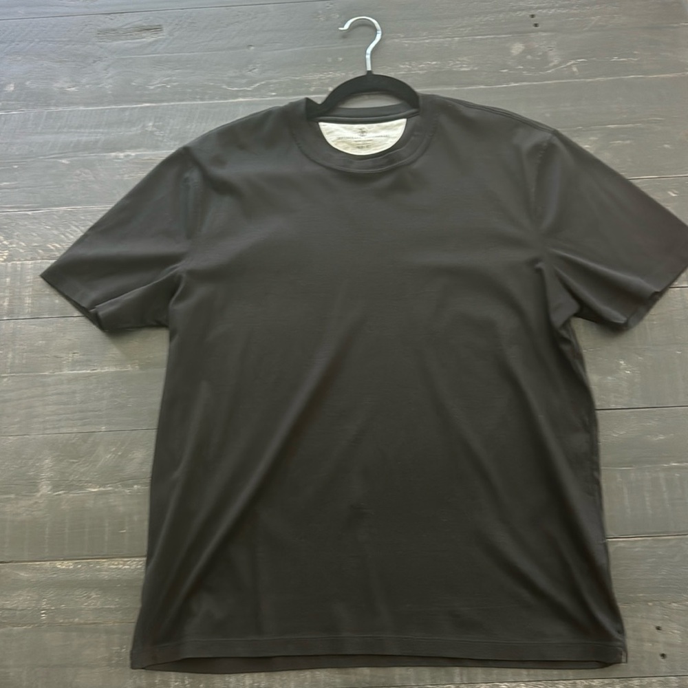 Brunello Cucinelli Black Slim Fit Crewneck Shirt